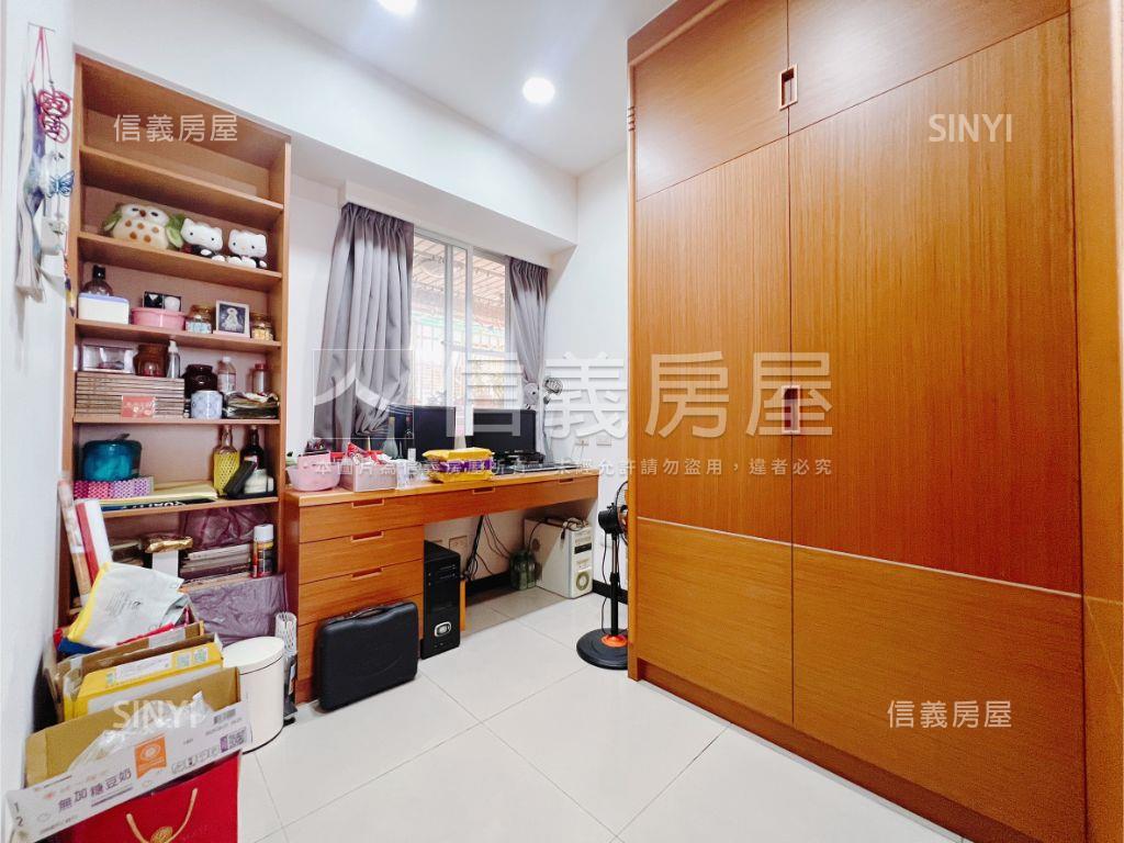 【寶格麗】大四房屋況佳房屋室內格局與周邊環境