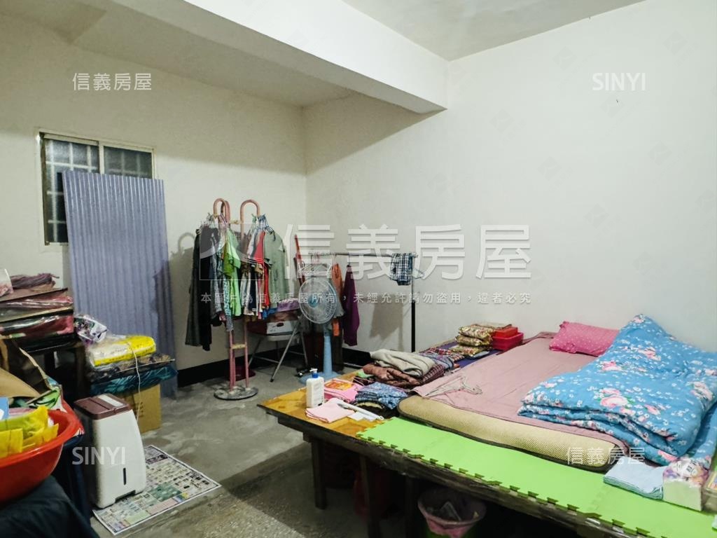 近江子翠捷運站一樓房屋室內格局與周邊環境