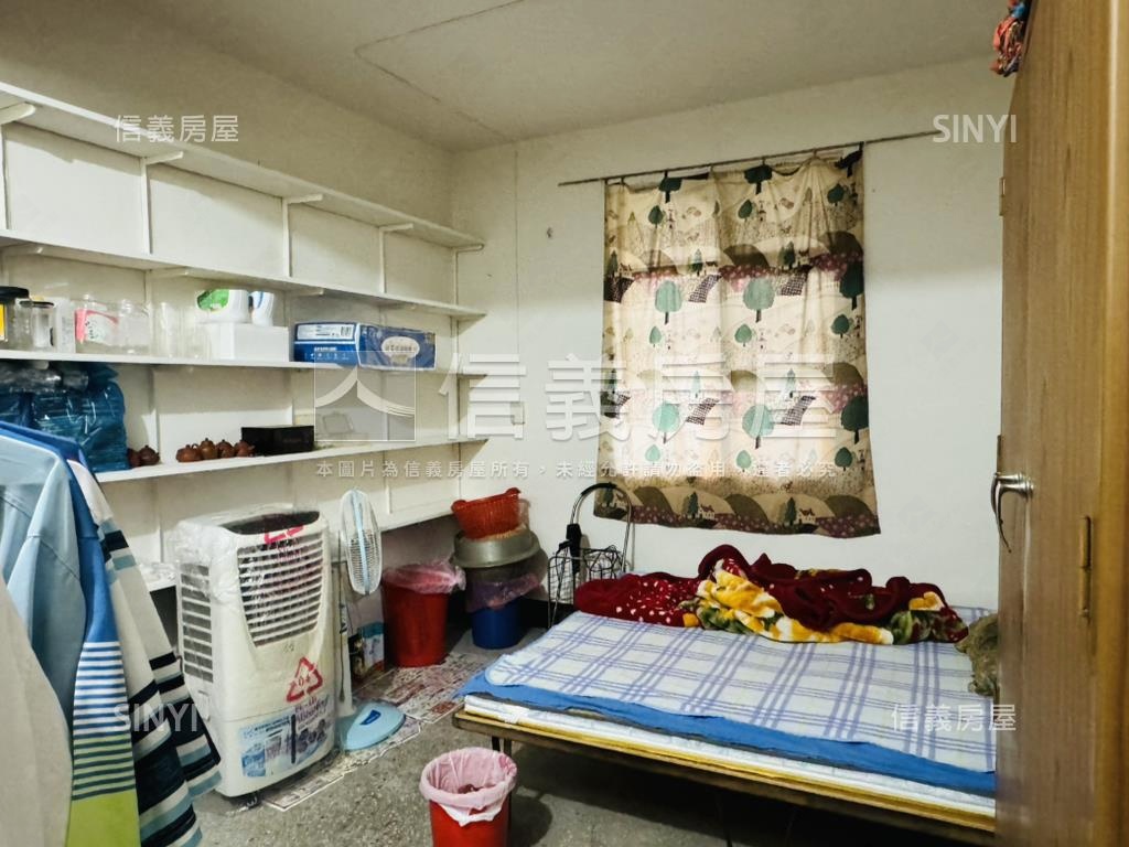 近江子翠捷運站一樓房屋室內格局與周邊環境