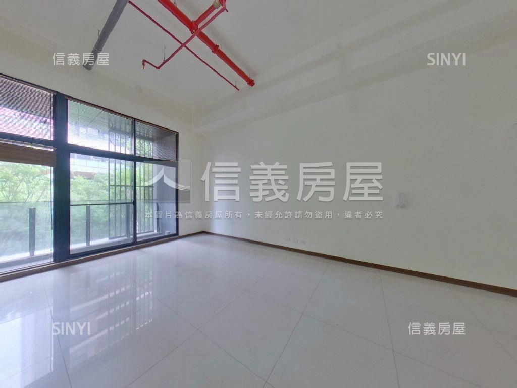 品藏悅揚電梯金店面房屋室內格局與周邊環境