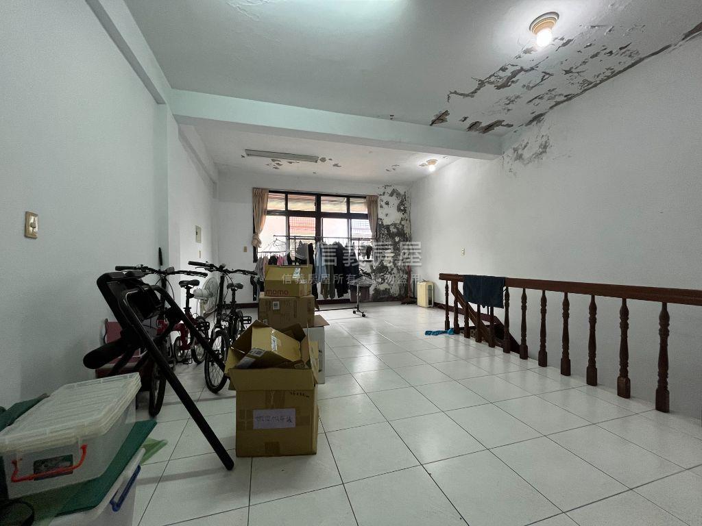 玉山街透天房屋室內格局與周邊環境