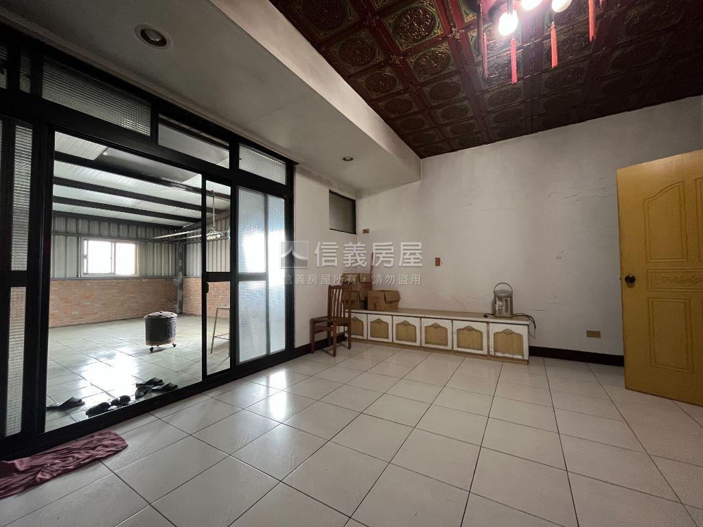 玉山街透天房屋室內格局與周邊環境
