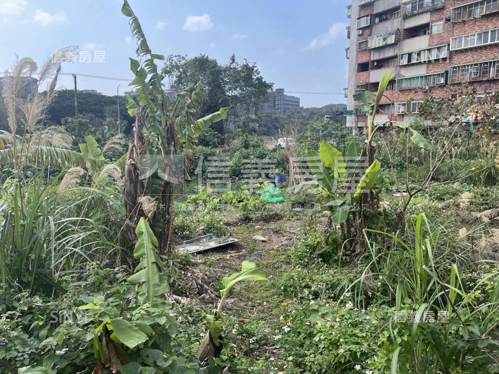 三芝長勤街旁土地房屋室內格局與周邊環境