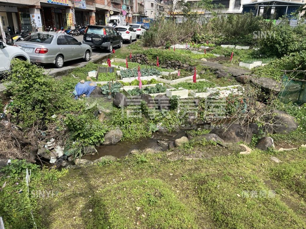 三芝長勤街旁土地房屋室內格局與周邊環境