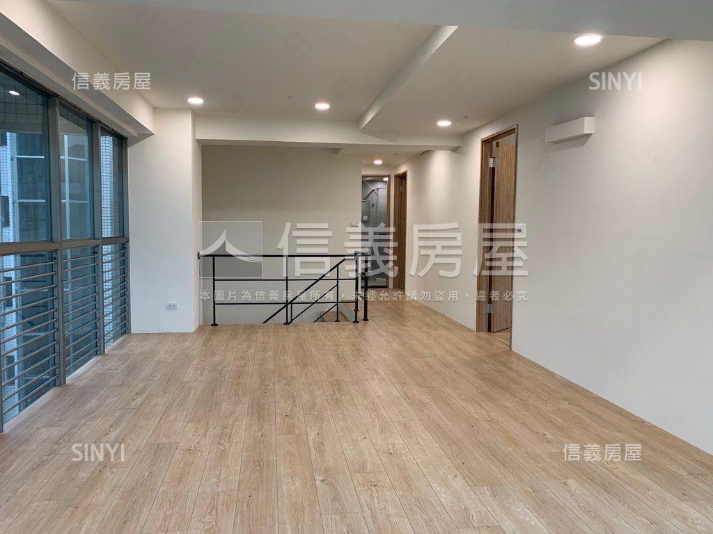 崇光三代同堂景觀樓中樓房屋室內格局與周邊環境