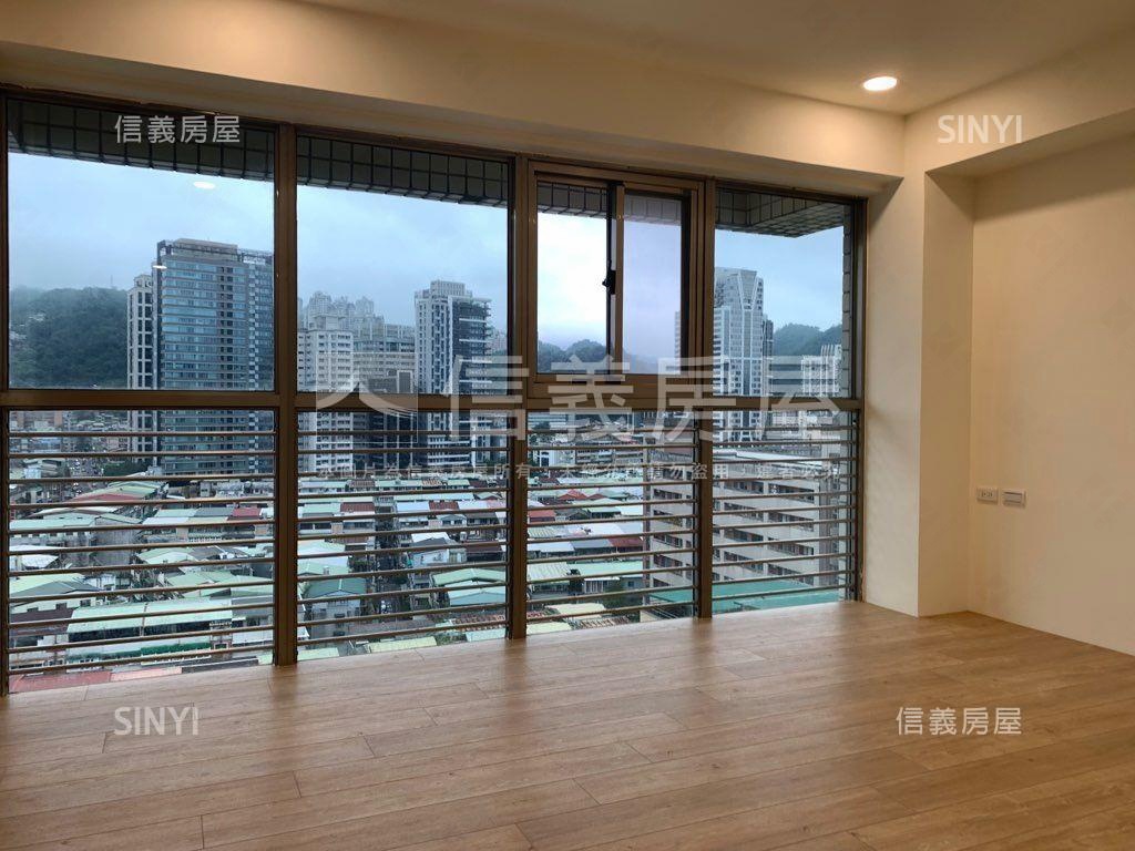 崇光三代同堂景觀樓中樓房屋室內格局與周邊環境