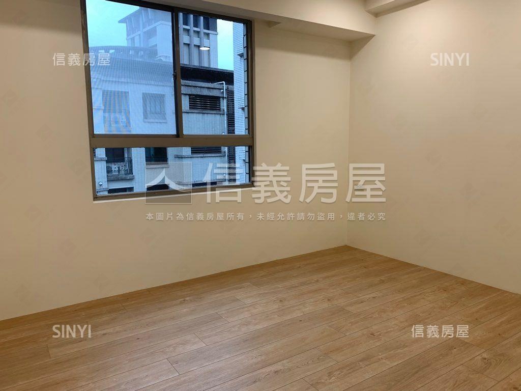 崇光三代同堂景觀樓中樓房屋室內格局與周邊環境