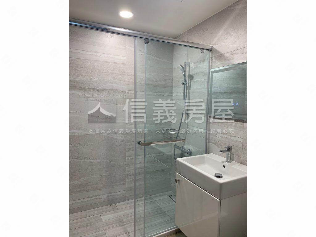 崇光三代同堂景觀樓中樓房屋室內格局與周邊環境