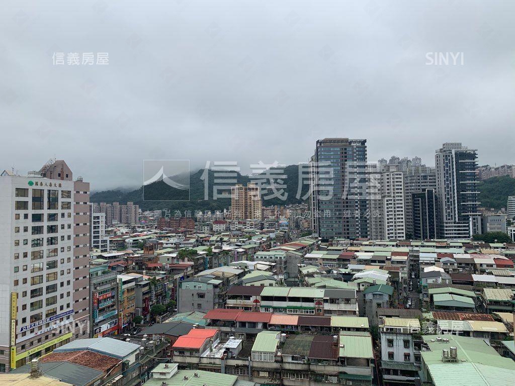 崇光三代同堂景觀樓中樓房屋室內格局與周邊環境