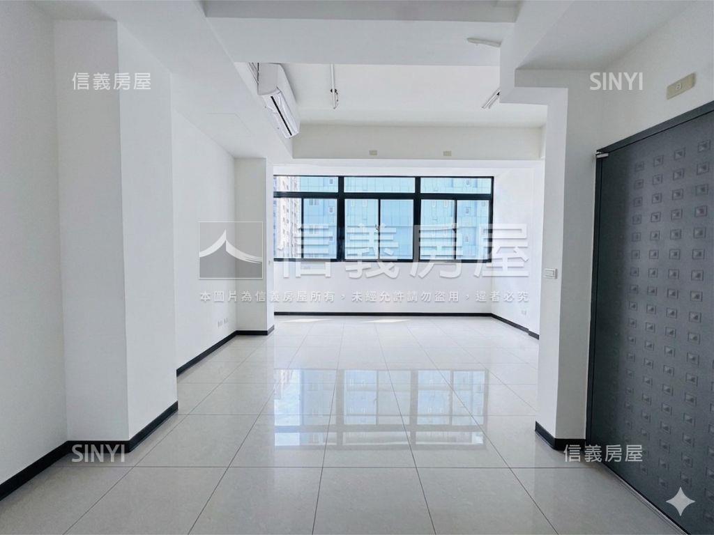 捷運松江南京挑高採光美邸房屋室內格局與周邊環境