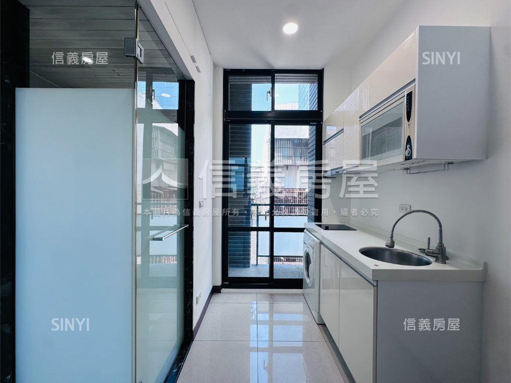 捷運松江南京挑高採光美邸房屋室內格局與周邊環境