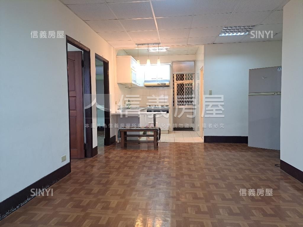 水岸住宅４樓美寓房屋室內格局與周邊環境