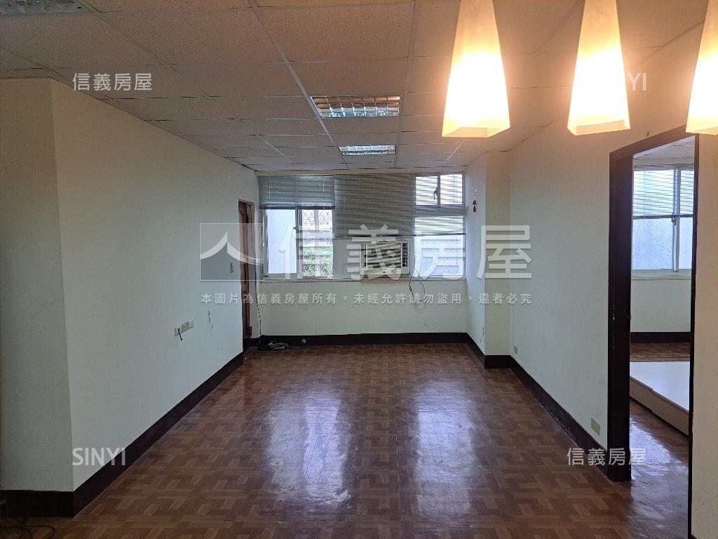 水岸住宅４樓美寓房屋室內格局與周邊環境