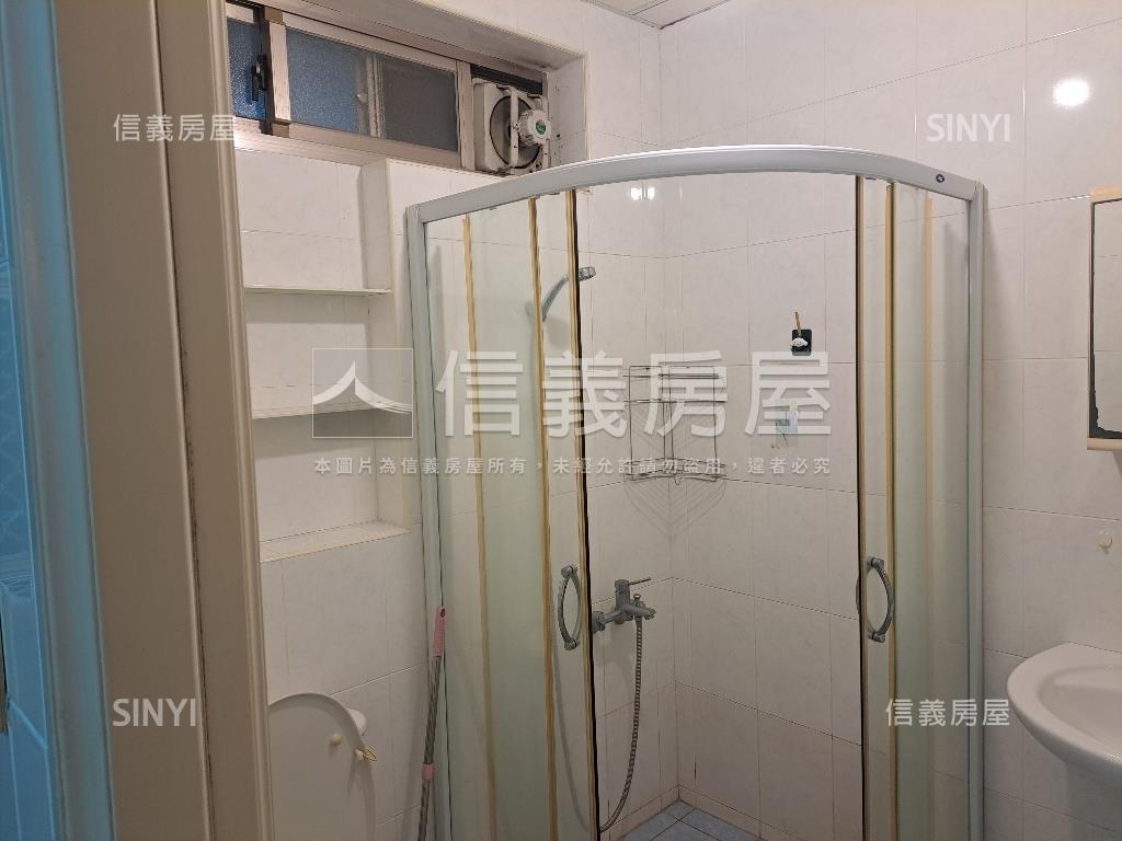 水岸住宅４樓美寓房屋室內格局與周邊環境