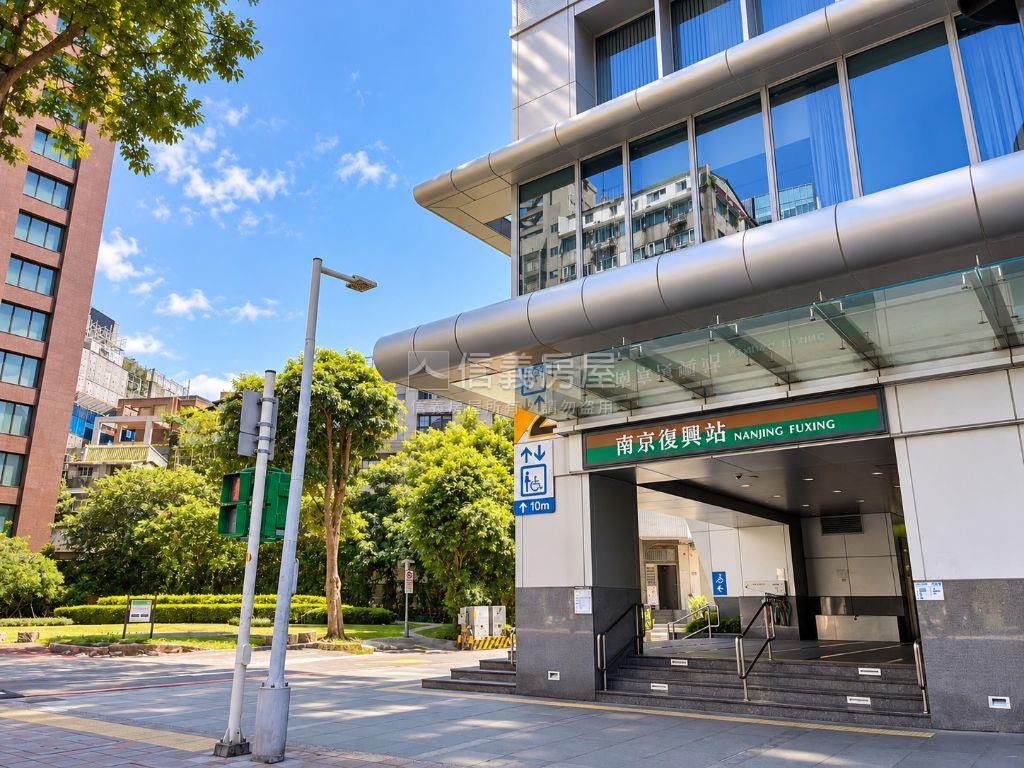 南京復興稀有低公設比住辦房屋室內格局與周邊環境