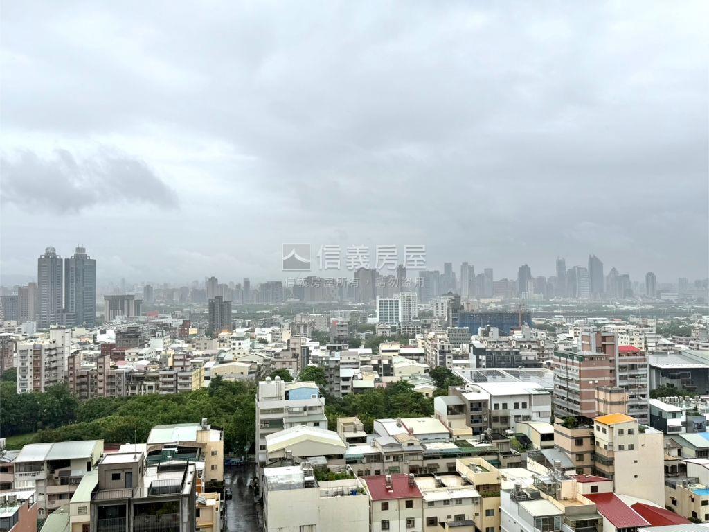 西屯近中科東大｜四房雙車房屋室內格局與周邊環境