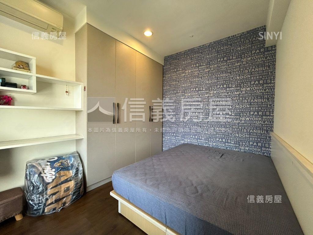 校園高樓景觀四房平車房屋室內格局與周邊環境