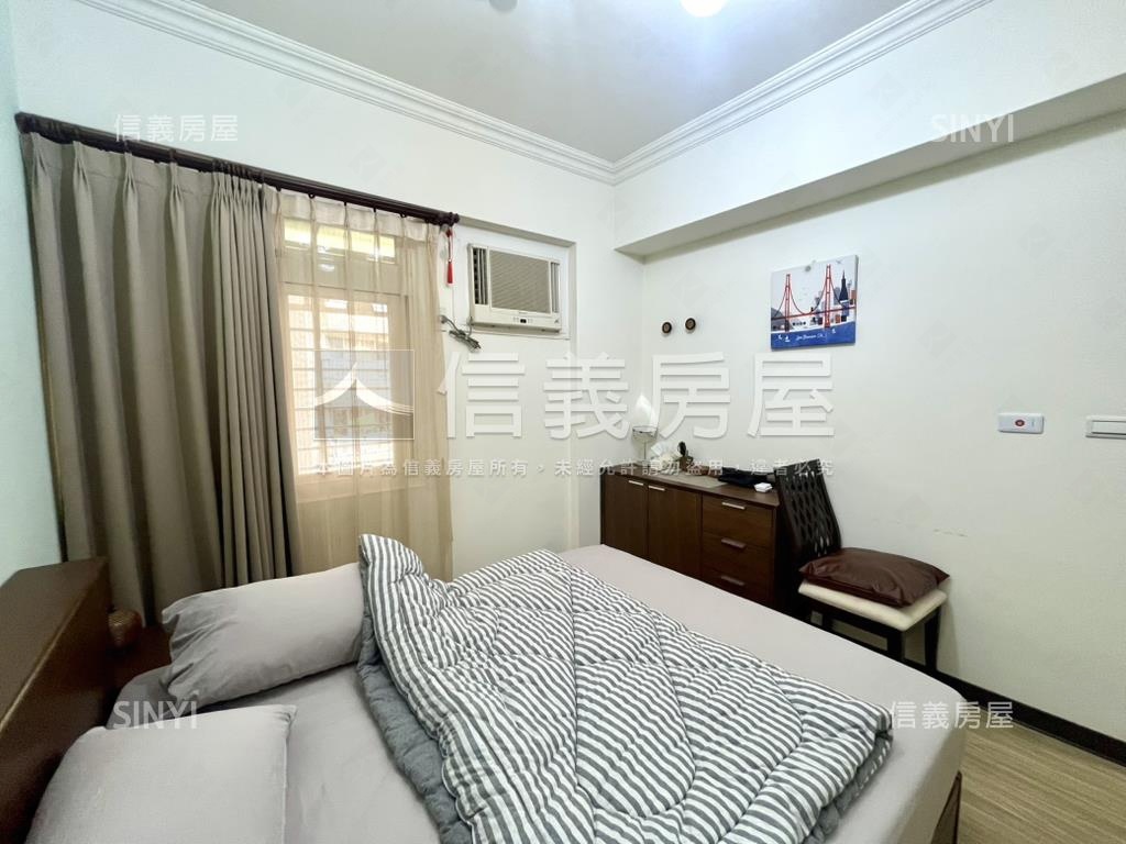 捷運華廈稀有電梯三房房屋室內格局與周邊環境