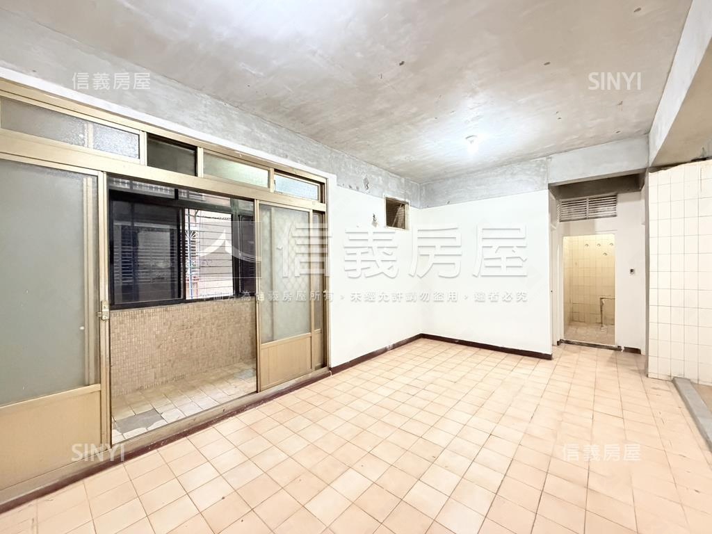 新埔國中低總面寬舒適公寓房屋室內格局與周邊環境