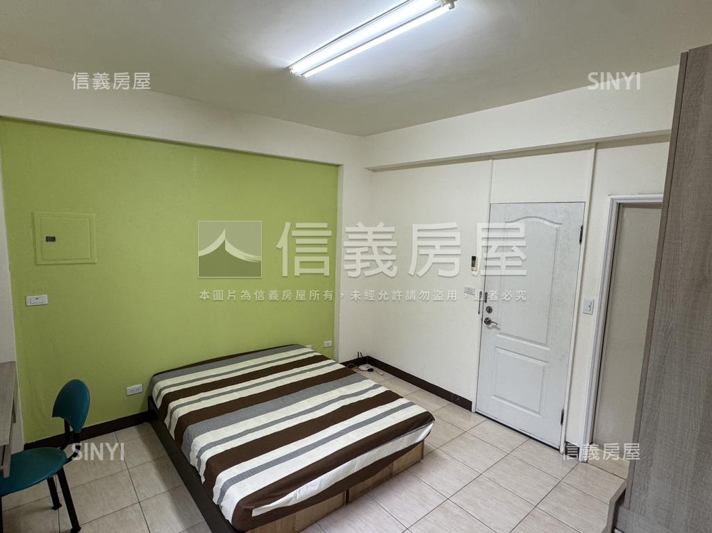 東海正新興路透天店面房屋室內格局與周邊環境