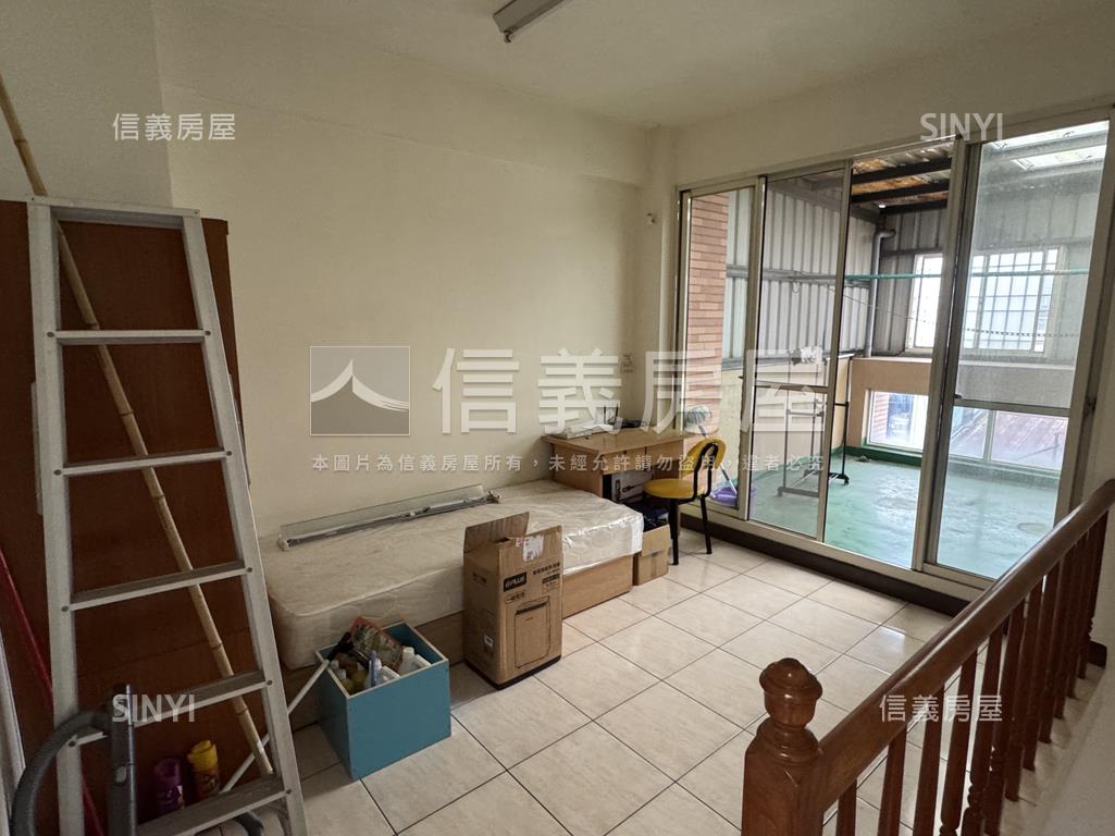 東海正新興路透天店面房屋室內格局與周邊環境