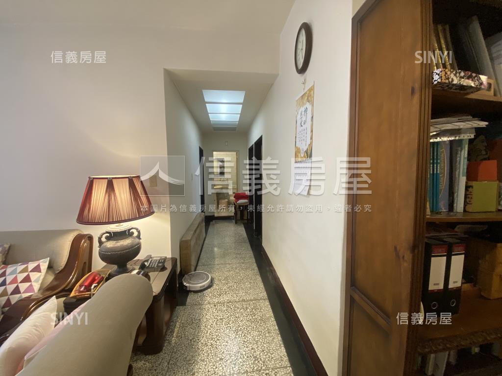 武昌公寓黃金三樓房屋室內格局與周邊環境