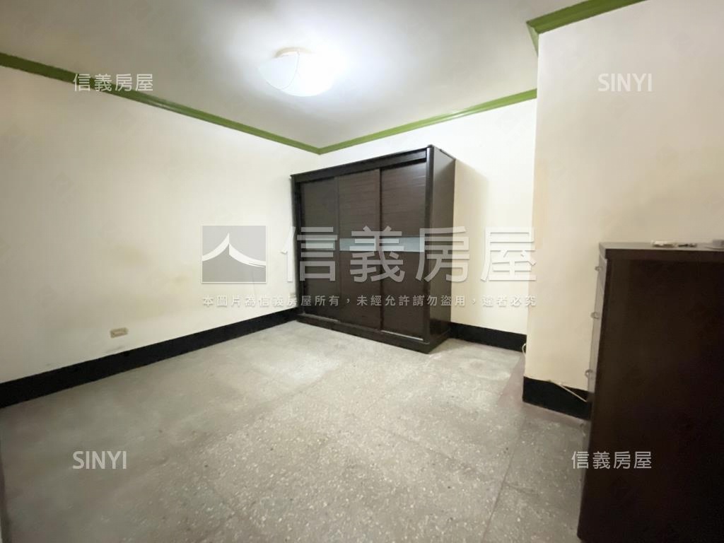 德昌街邊間３房成家好宅房屋室內格局與周邊環境