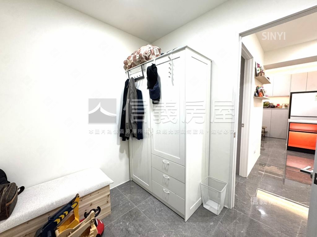 時代溫莎精品裝潢美屋房屋室內格局與周邊環境