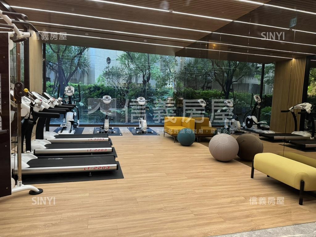 時代溫莎精品裝潢美屋房屋室內格局與周邊環境
