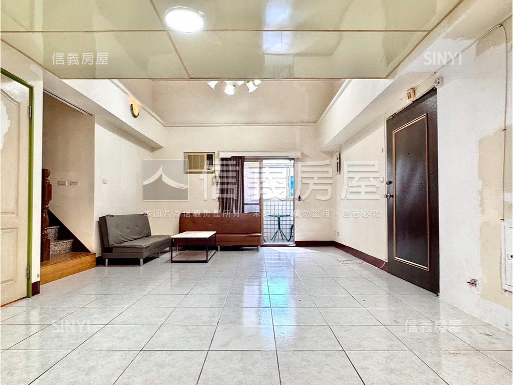 近屏東榮總大三房平車房屋室內格局與周邊環境