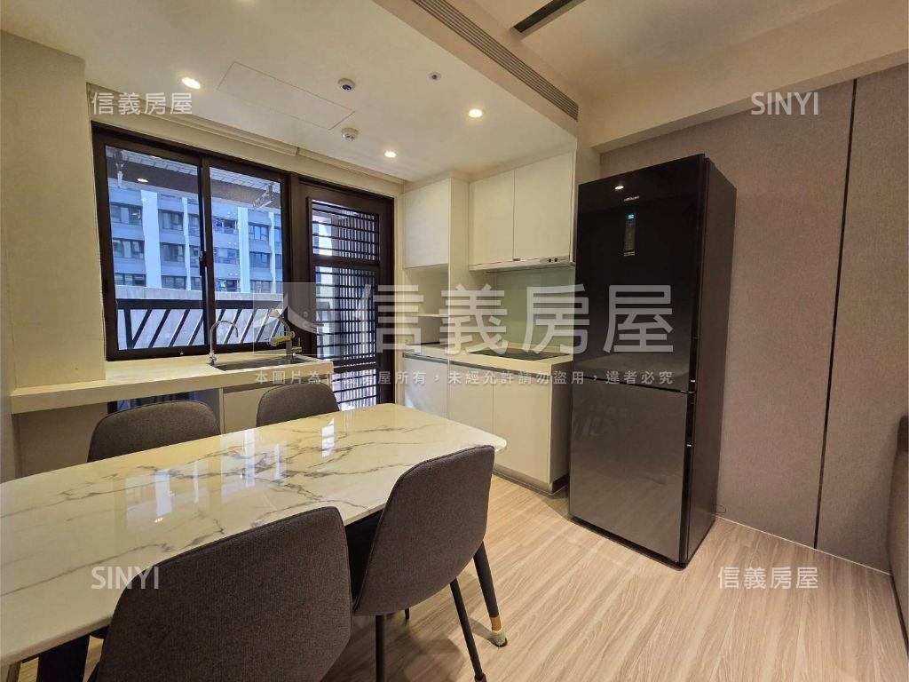 大悅˙瑰麗裝潢兩房雙陽台房屋室內格局與周邊環境
