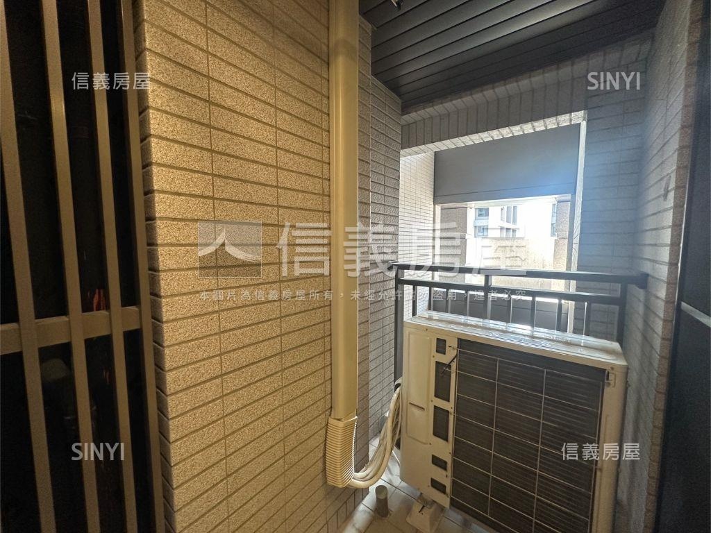 大悅˙瑰麗裝潢兩房雙陽台房屋室內格局與周邊環境