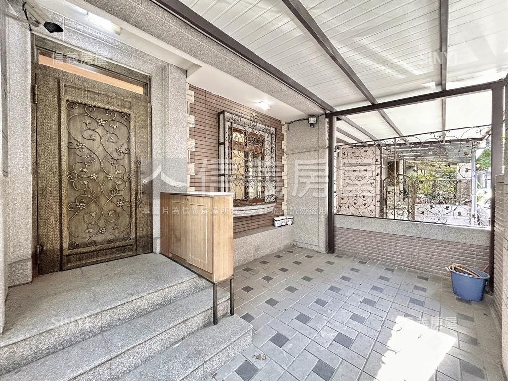 【尊爵】百坪電梯別墅房屋室內格局與周邊環境