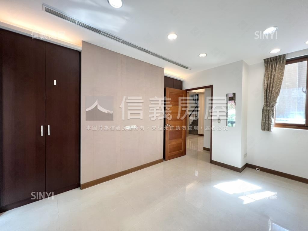 【尊爵】百坪電梯別墅房屋室內格局與周邊環境