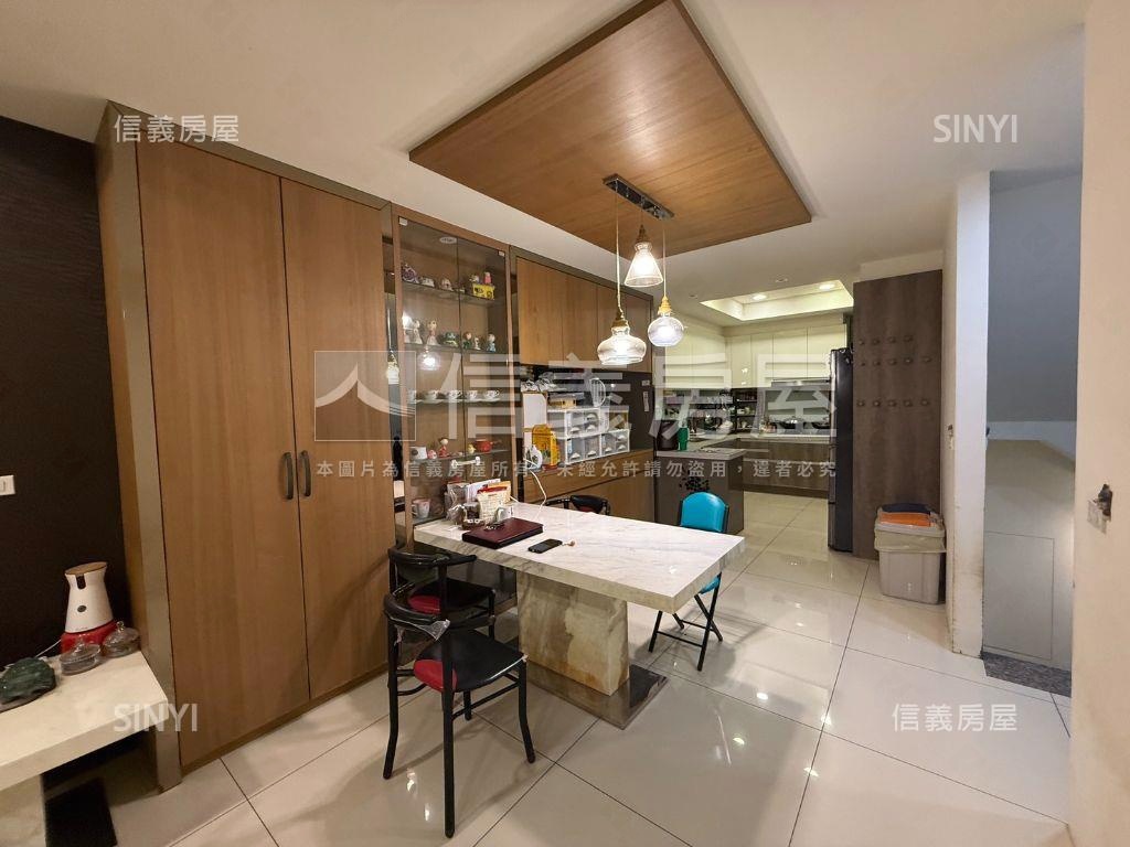 蘆竹新生路電梯透天房屋室內格局與周邊環境