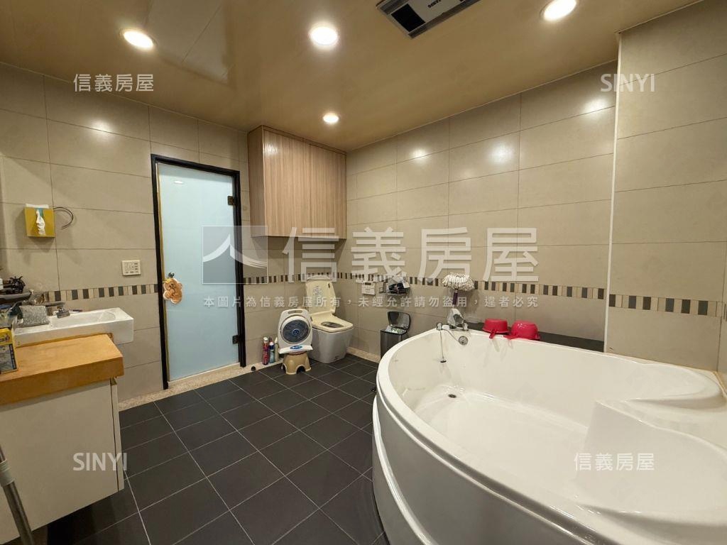 蘆竹新生路電梯透天房屋室內格局與周邊環境