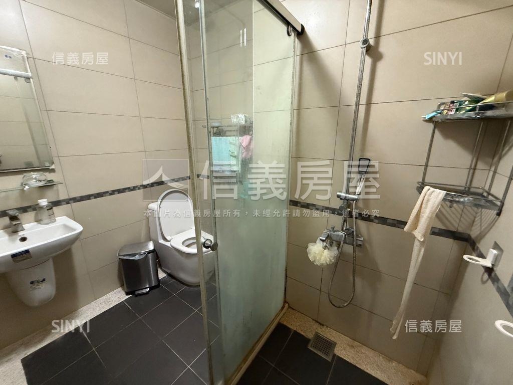 蘆竹新生路電梯透天房屋室內格局與周邊環境