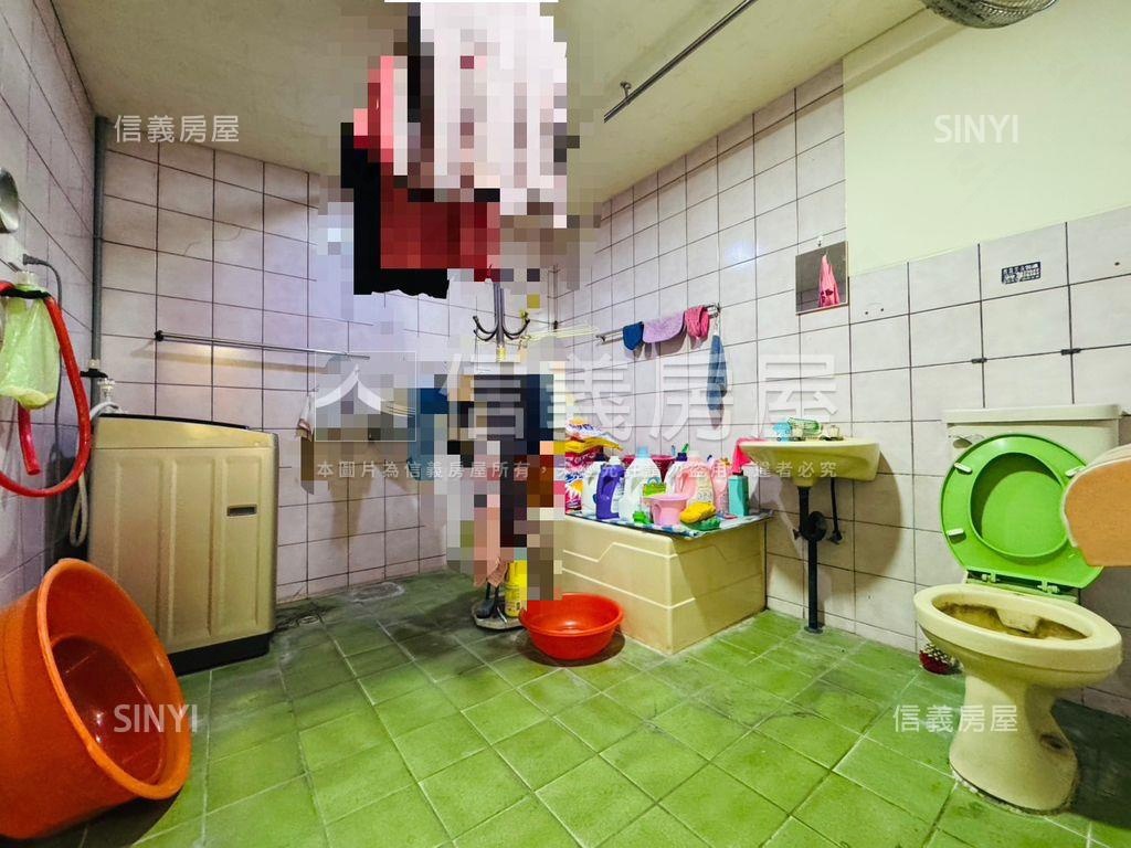 近家樂福美寓一樓房屋室內格局與周邊環境