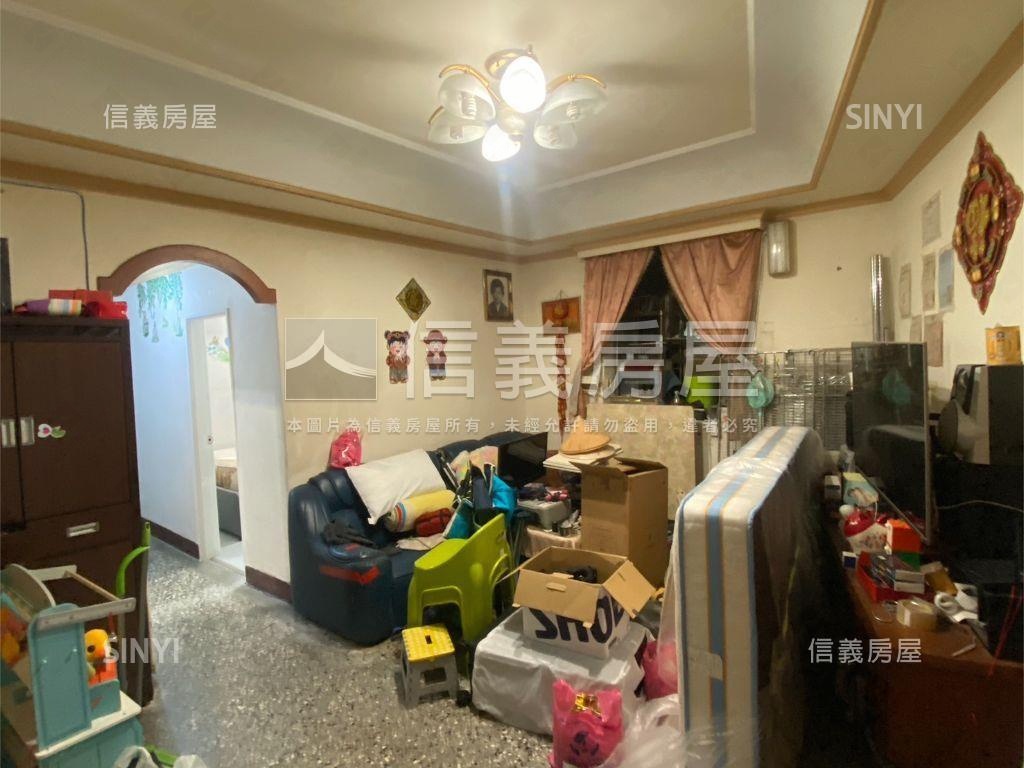 仁愛街大空間美寓房屋室內格局與周邊環境