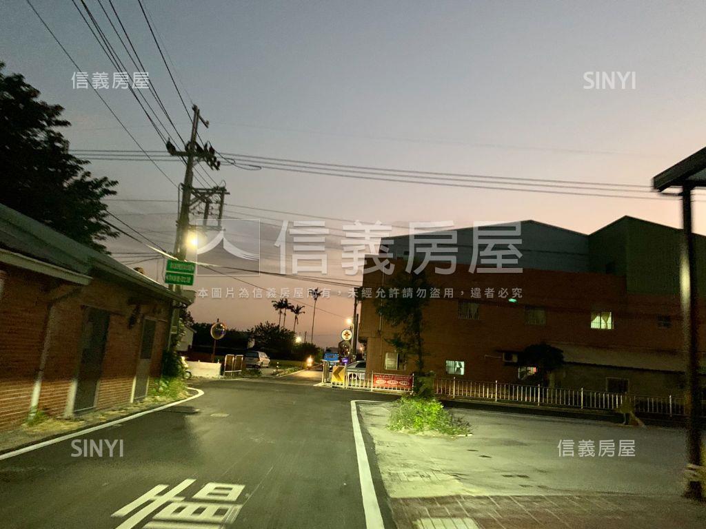 大甲幼獅兩面臨路方正農地房屋室內格局與周邊環境