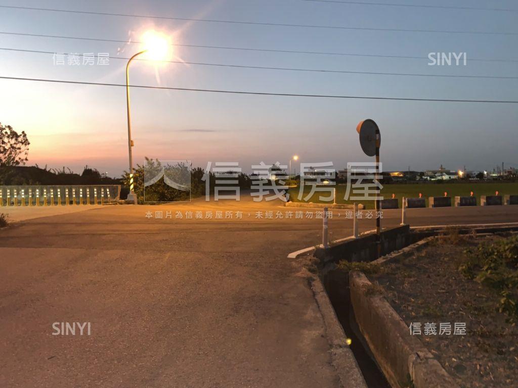 大甲幼獅兩面臨路方正農地房屋室內格局與周邊環境