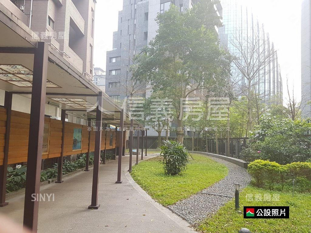 經貿３房【Ａ】值得擁有房屋室內格局與周邊環境