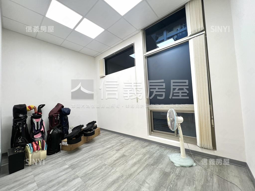 稀有釋出優質商辦房屋室內格局與周邊環境