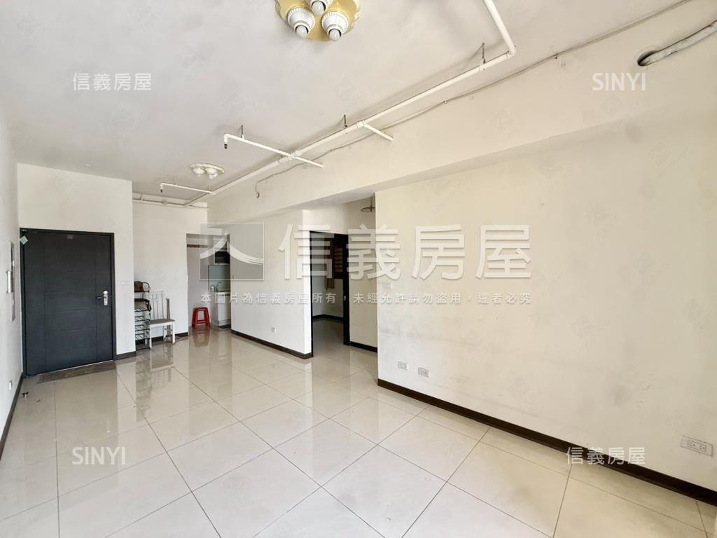 高陞高樓面國小兩房車位房屋室內格局與周邊環境
