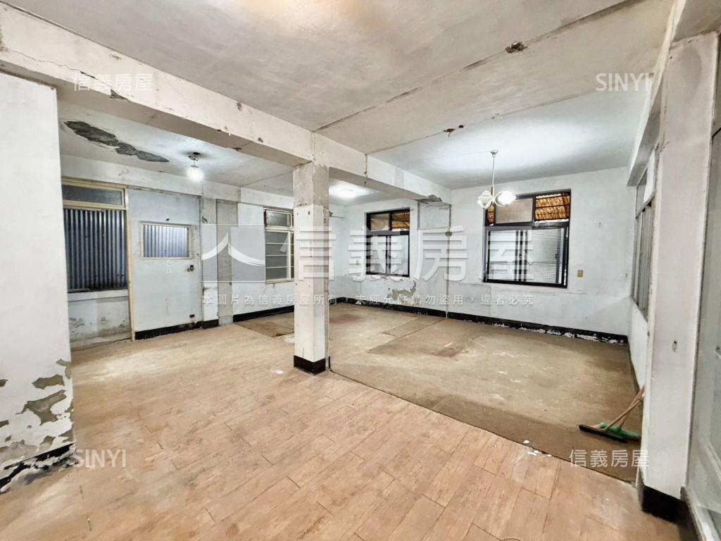 中華路，公寓三樓房屋室內格局與周邊環境