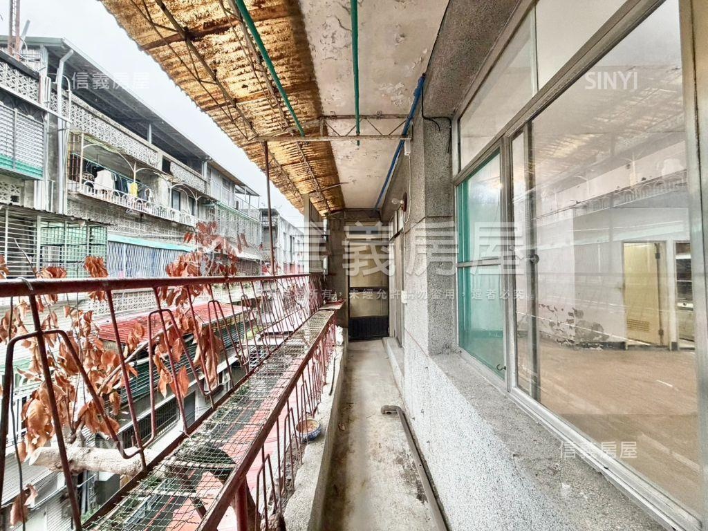 中華路，公寓三樓房屋室內格局與周邊環境