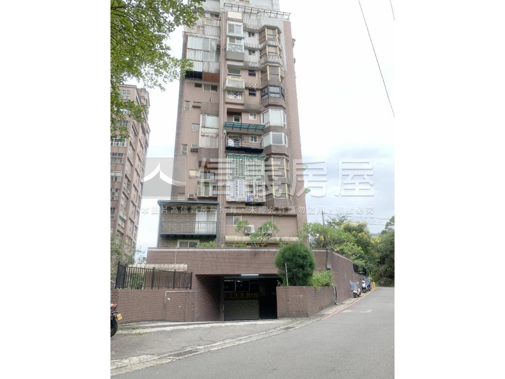 中研山莊二期美美的唷房屋室內格局與周邊環境