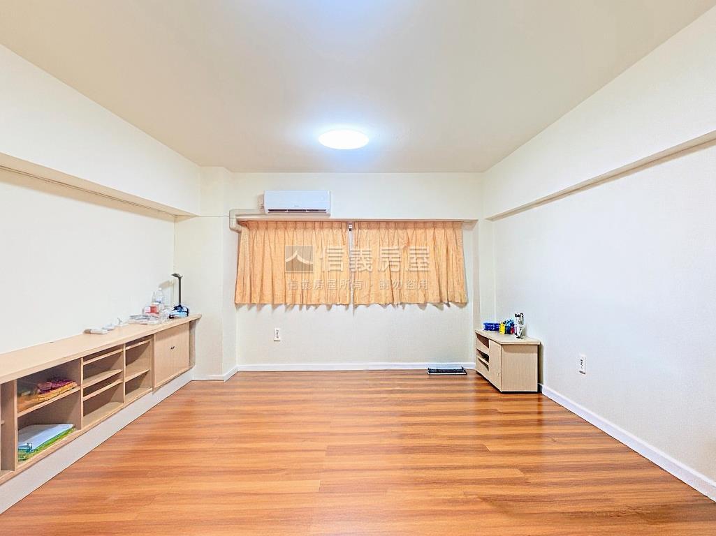永康｜公園旁多功能樓店房屋室內格局與周邊環境