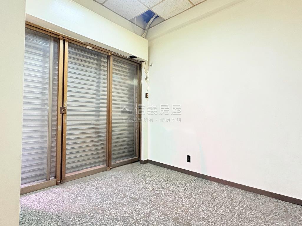 永康｜公園旁多功能樓店房屋室內格局與周邊環境