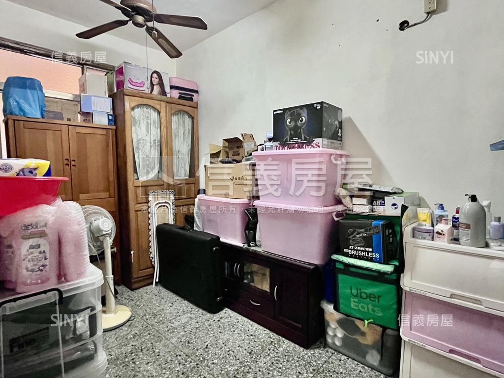 潭子大地坪小花園透天房屋室內格局與周邊環境